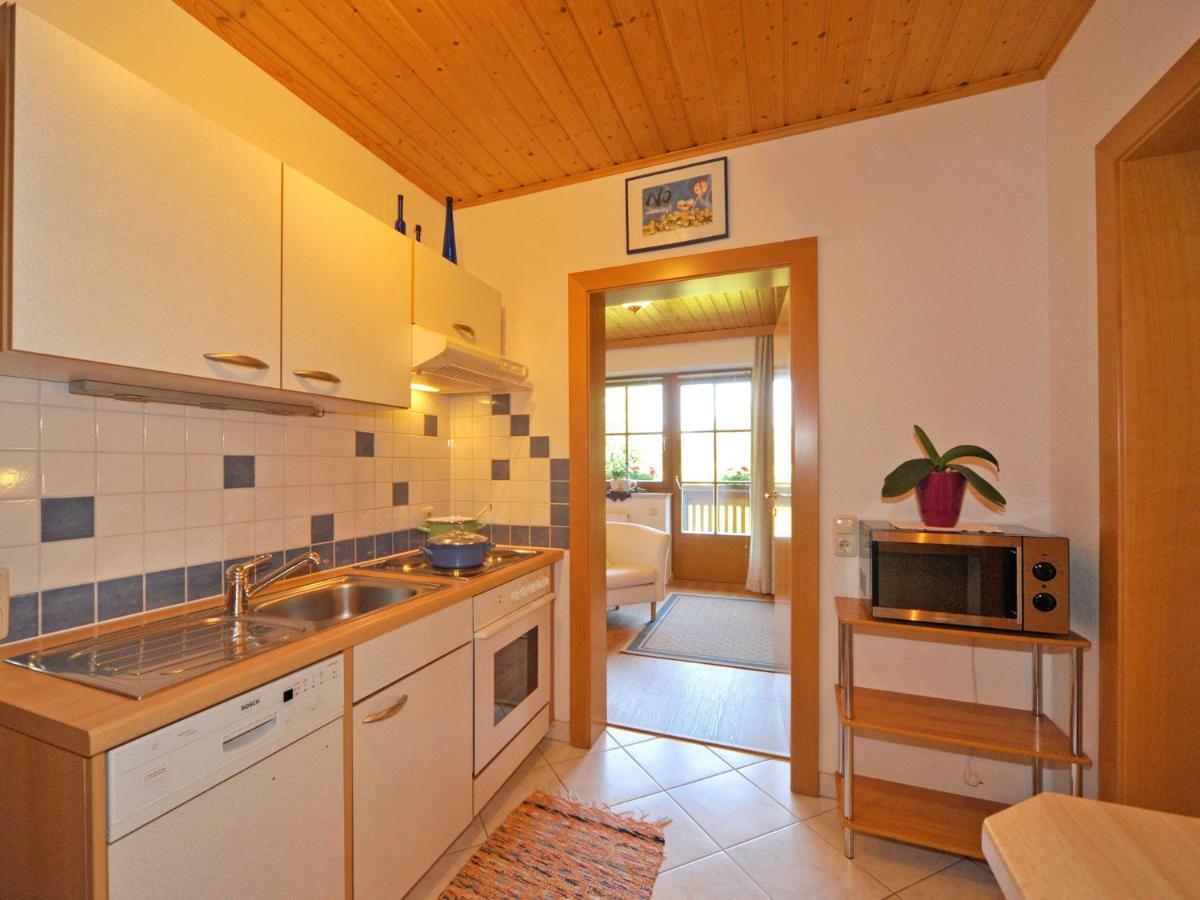 Haus Lindenkreuz Apartment บาด ไคลน์เคิร์ชไฮม์ ภายนอก รูปภาพ