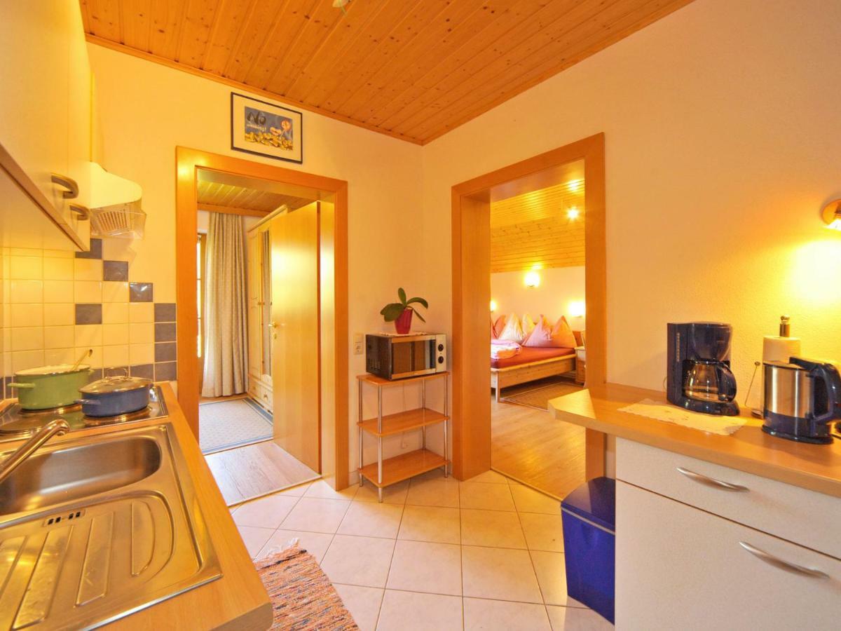 Haus Lindenkreuz Apartment บาด ไคลน์เคิร์ชไฮม์ ภายนอก รูปภาพ