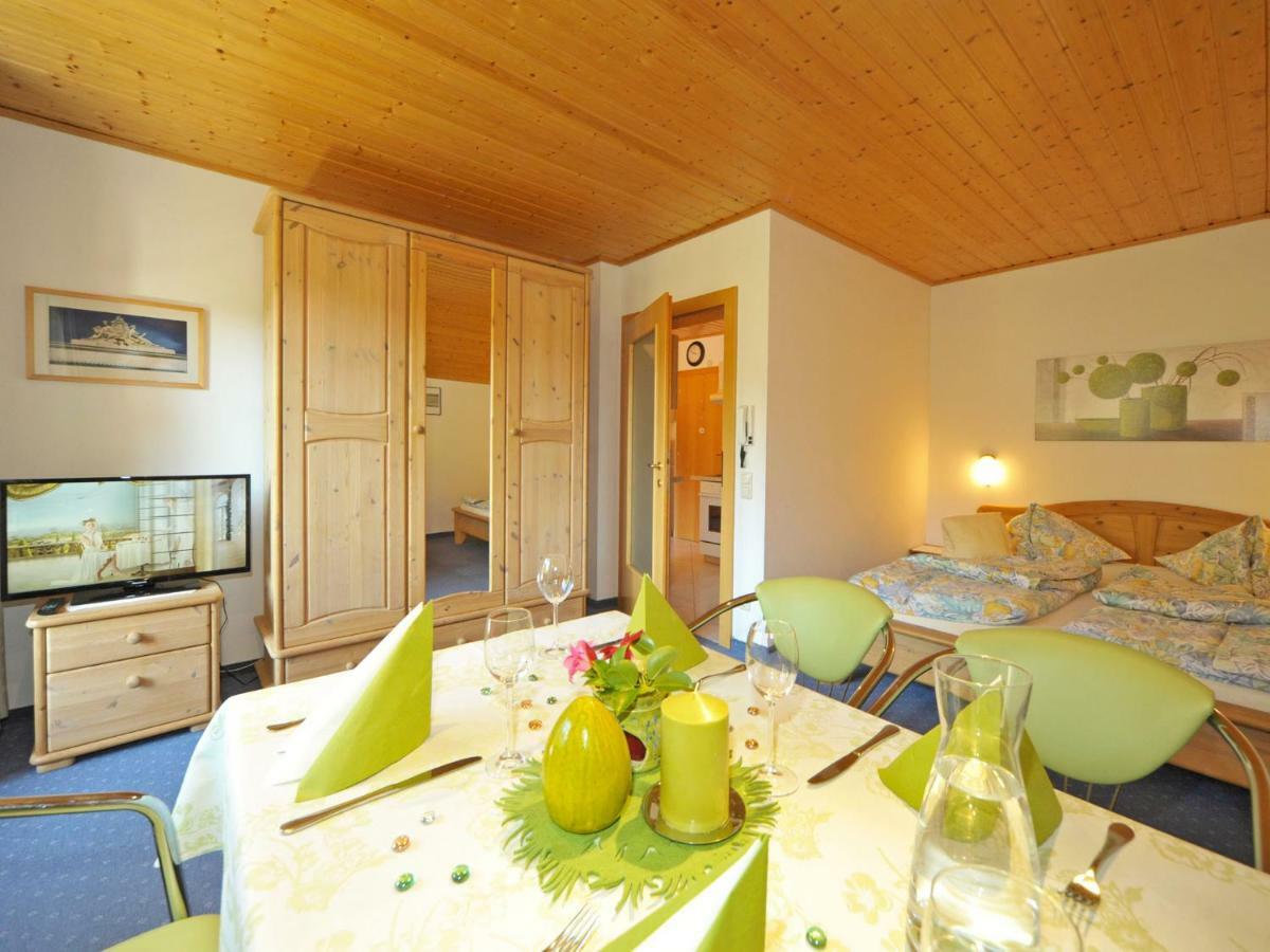 Haus Lindenkreuz Apartment บาด ไคลน์เคิร์ชไฮม์ ภายนอก รูปภาพ