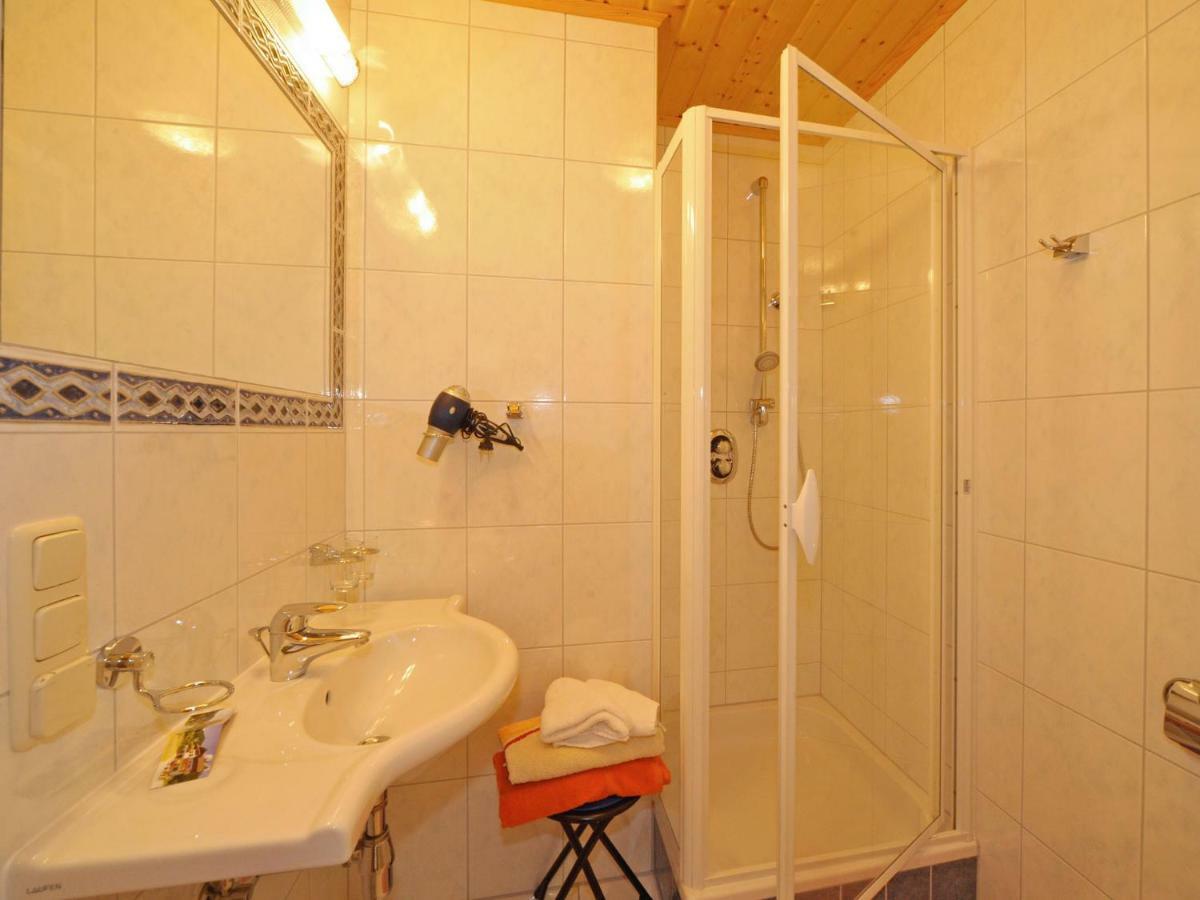 Haus Lindenkreuz Apartment บาด ไคลน์เคิร์ชไฮม์ ภายนอก รูปภาพ